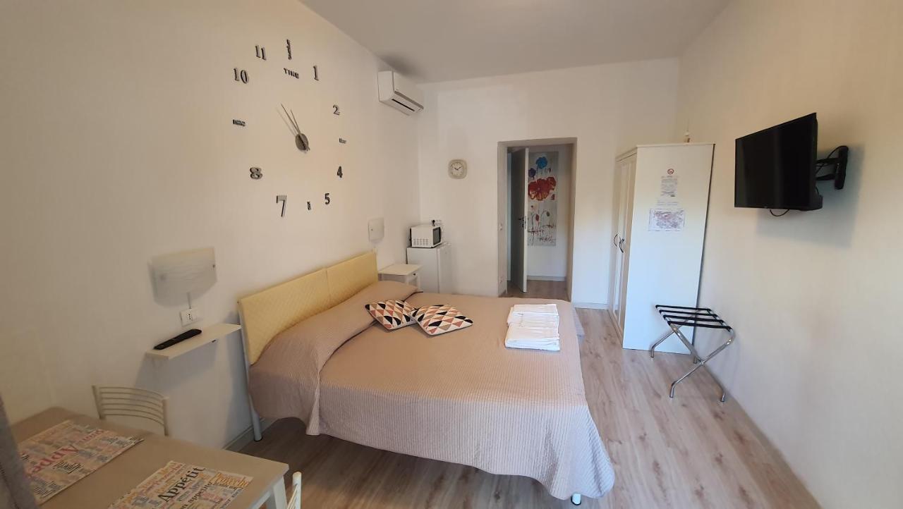 Le Camere Di Sabrina Con Bagno In Camera Sarzana Zewnętrze zdjęcie