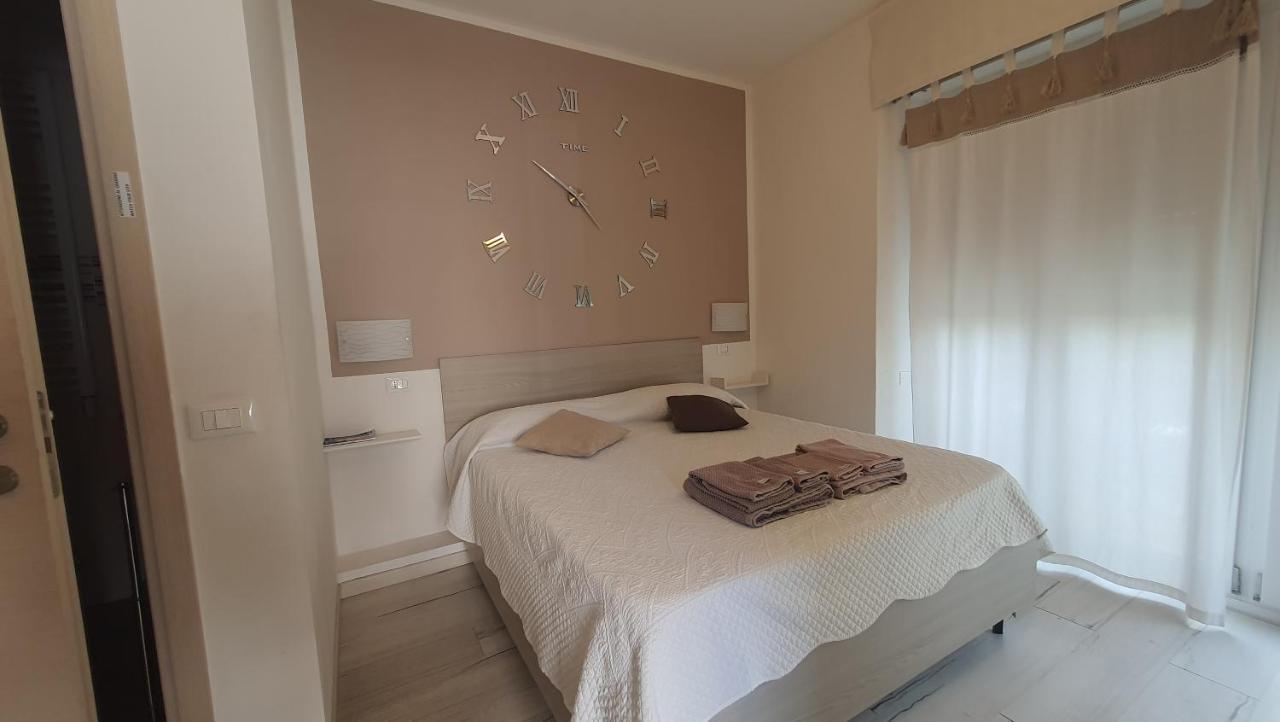Le Camere Di Sabrina Con Bagno In Camera Sarzana Zewnętrze zdjęcie